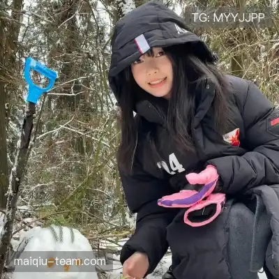 翁纳伶